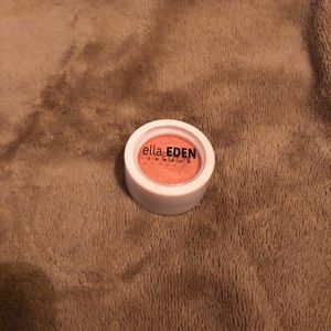 Ella Eden Pressed Harmony Shadow